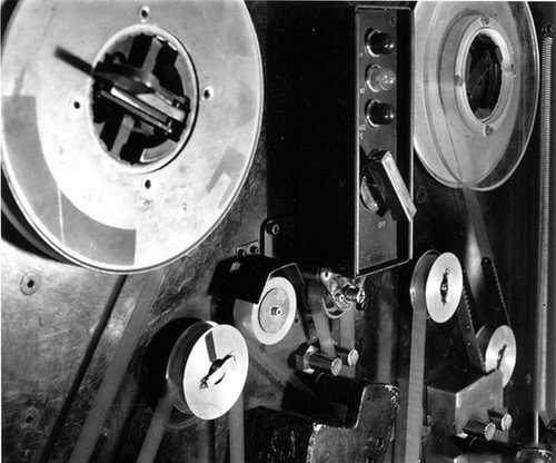 电脑外置存储进化历史回顾:从bit到GB